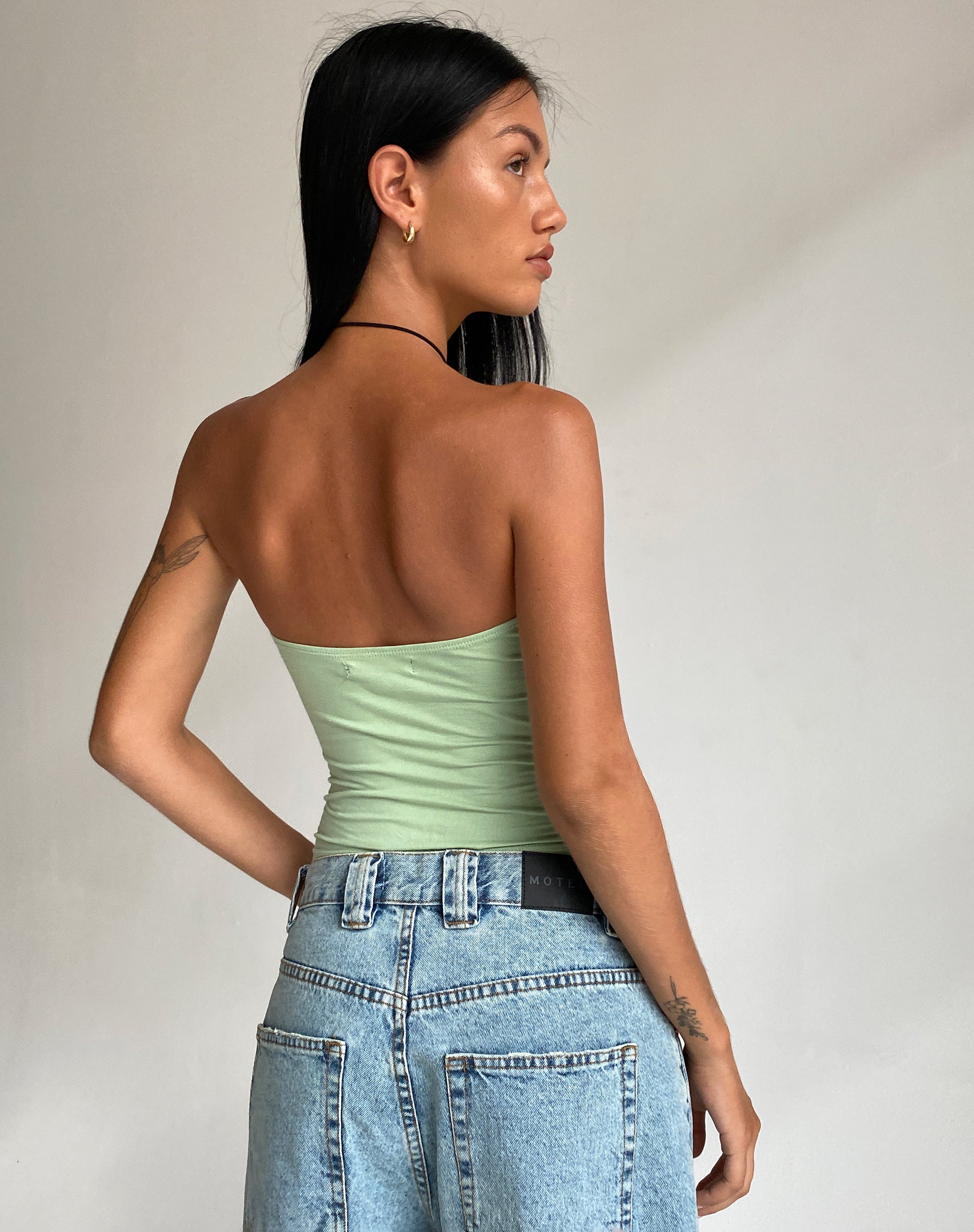 Image of Dayu Bandeau Crop Top in Silber Salbei