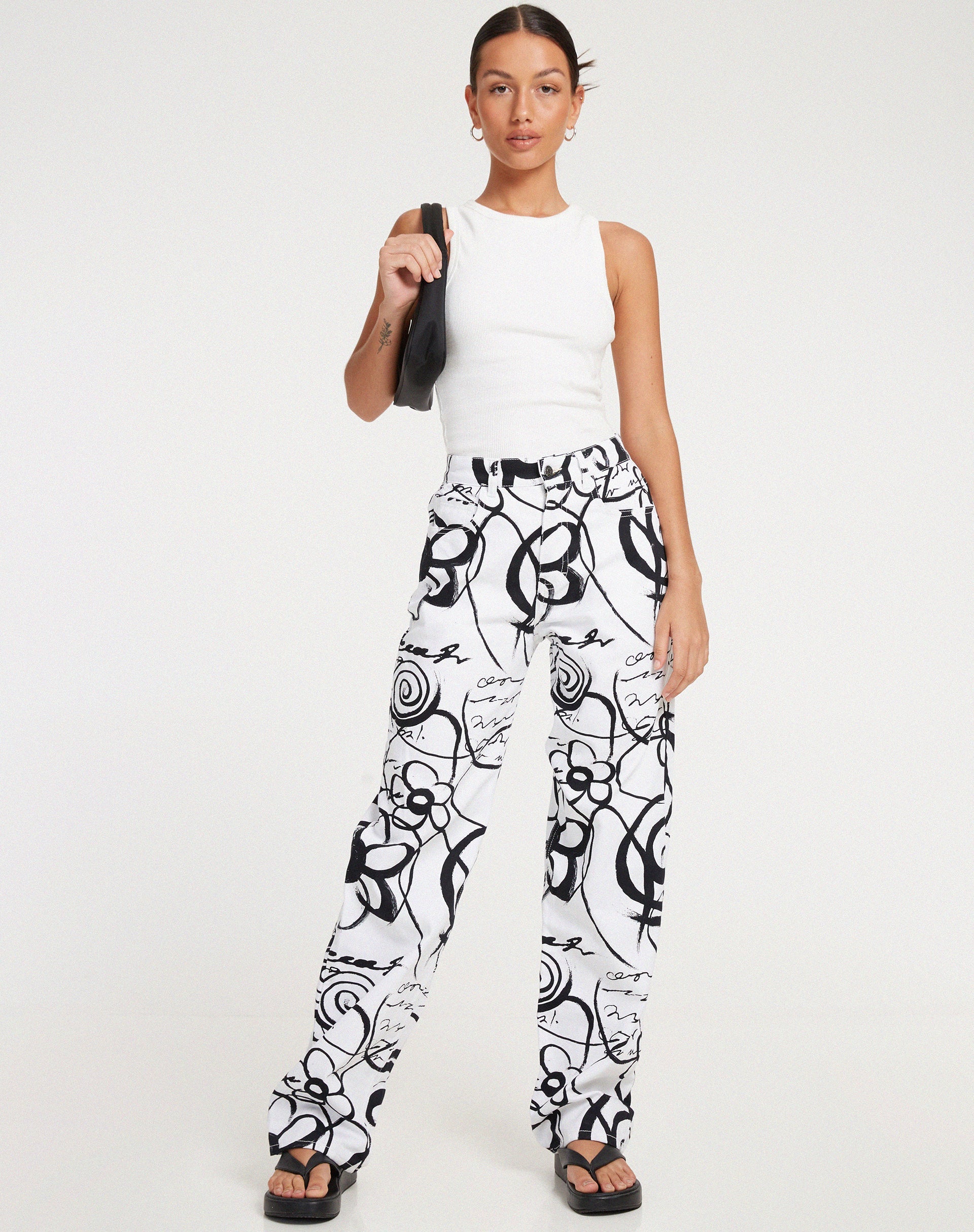 Bild von Parallel Jeans in Mono Doodle Schwarz und Weiß