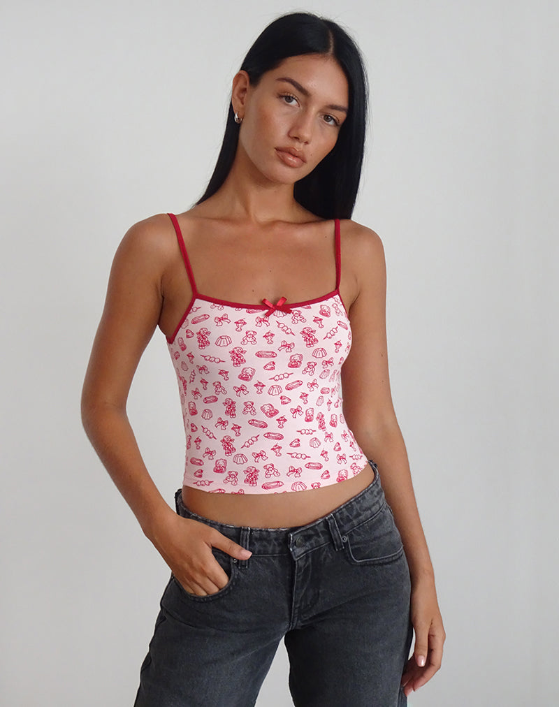 Bild von Isna Cami Top in Girlie Print mit roter Bindung