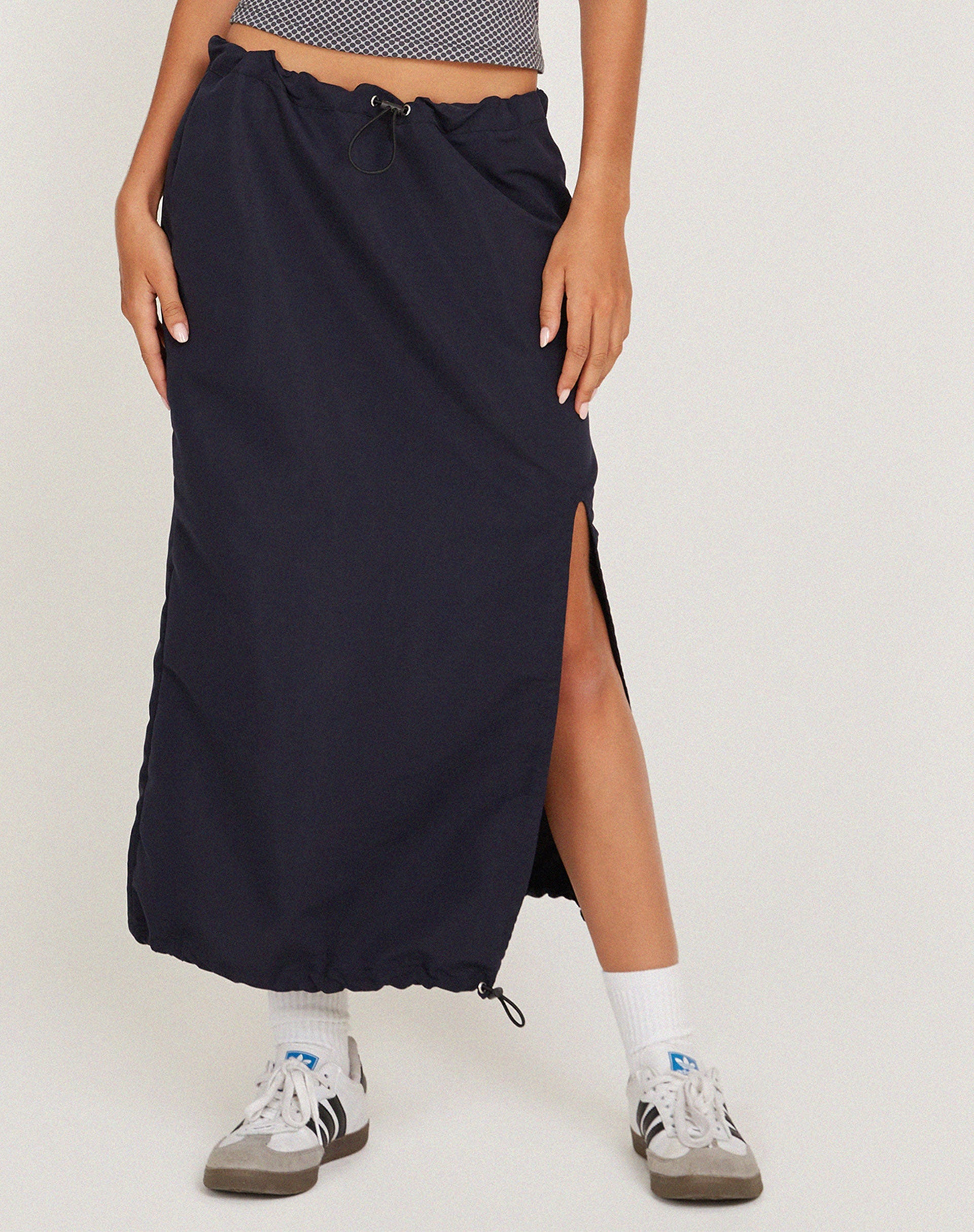 Abbildung des Kasao Midi Cargo Rocks in Navy