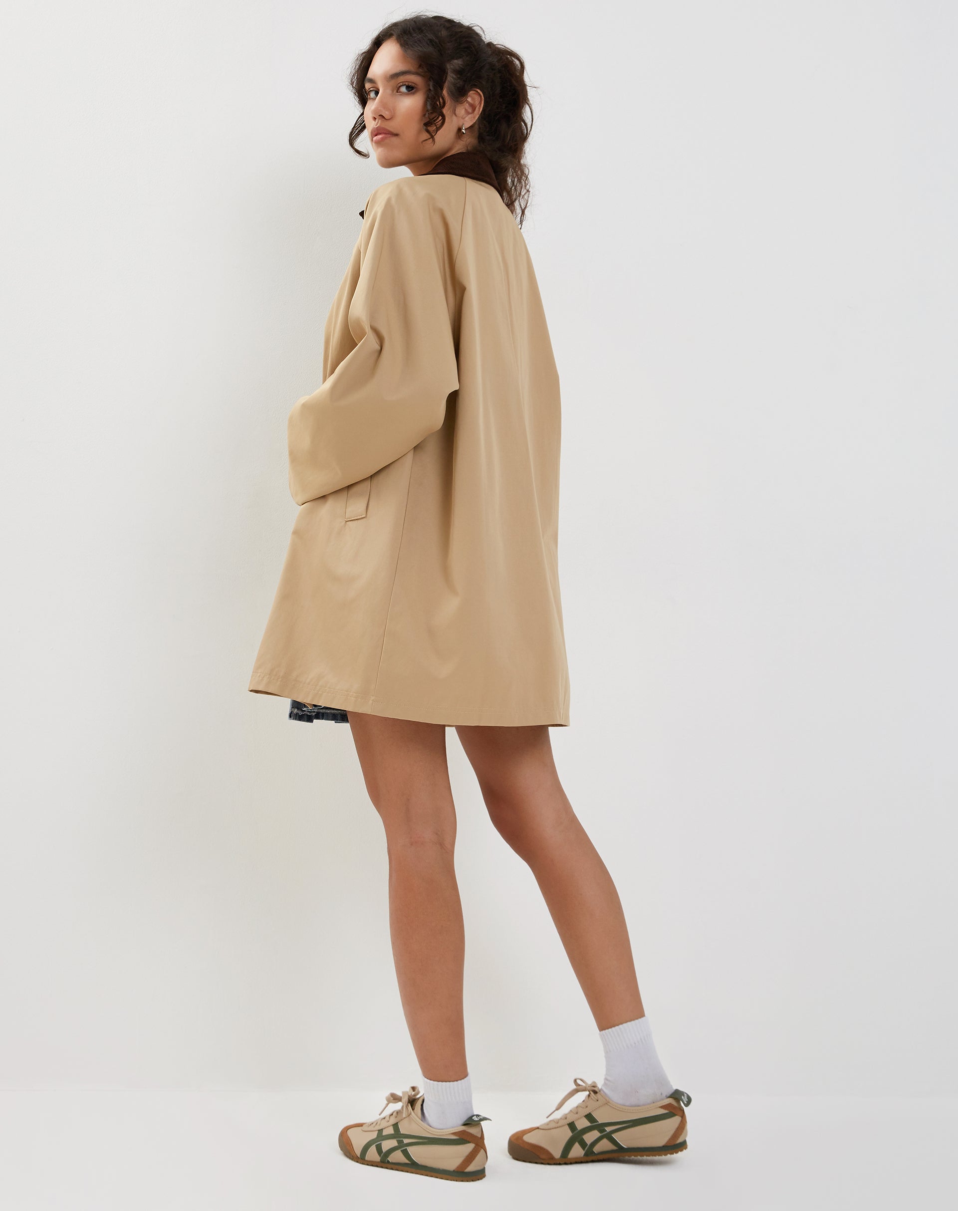 Image of Izora Kurzer Trenchcoat in Tan