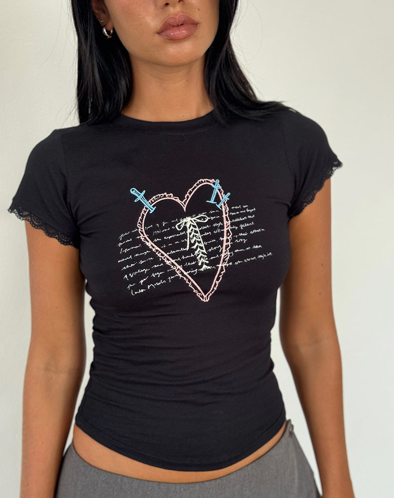 Bild von Izzy Lace Trim Tee in Schwarz Lace Up Heart Motif