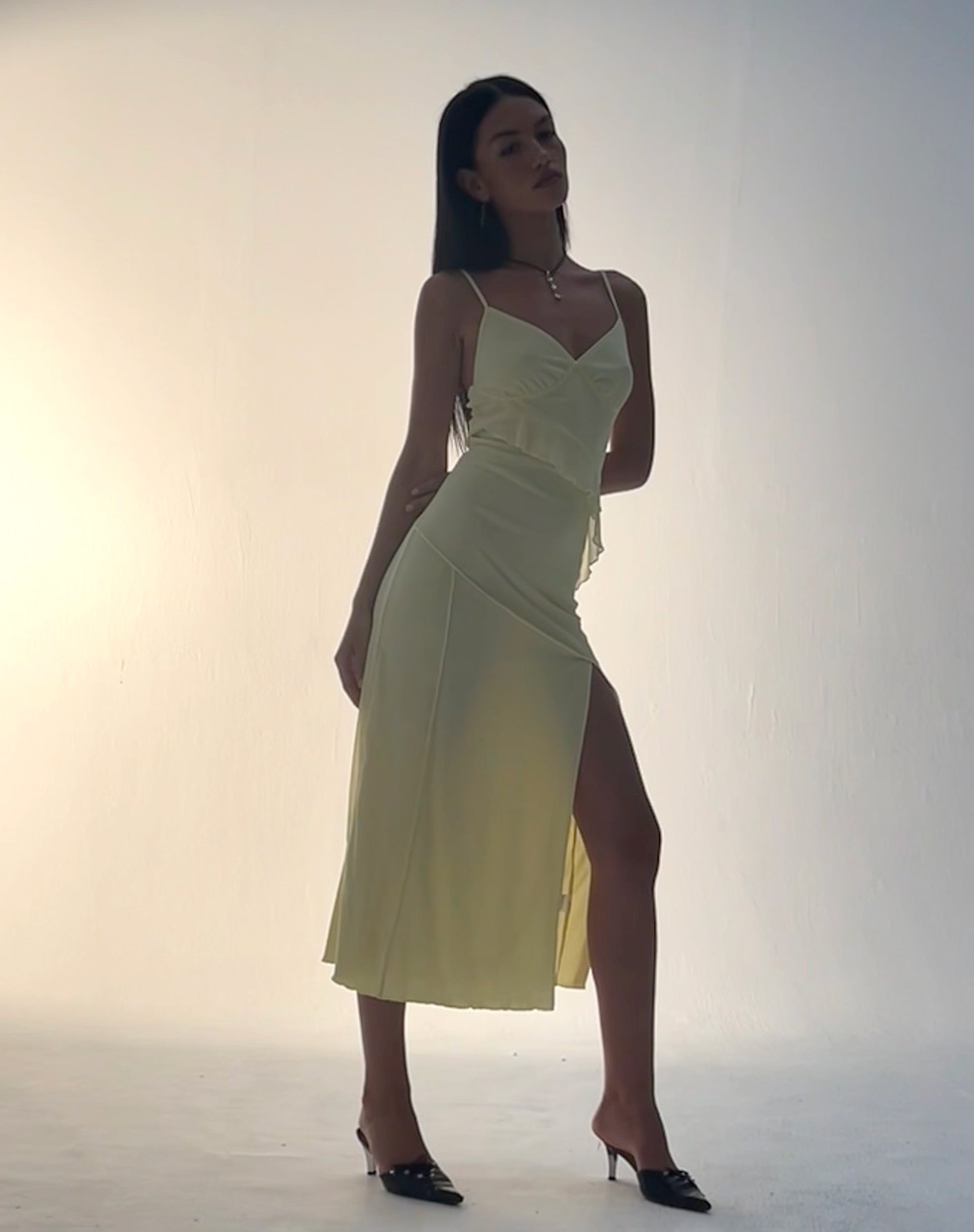 Image of Jacy gerafftes Midikleid aus Netzstoff Lemon