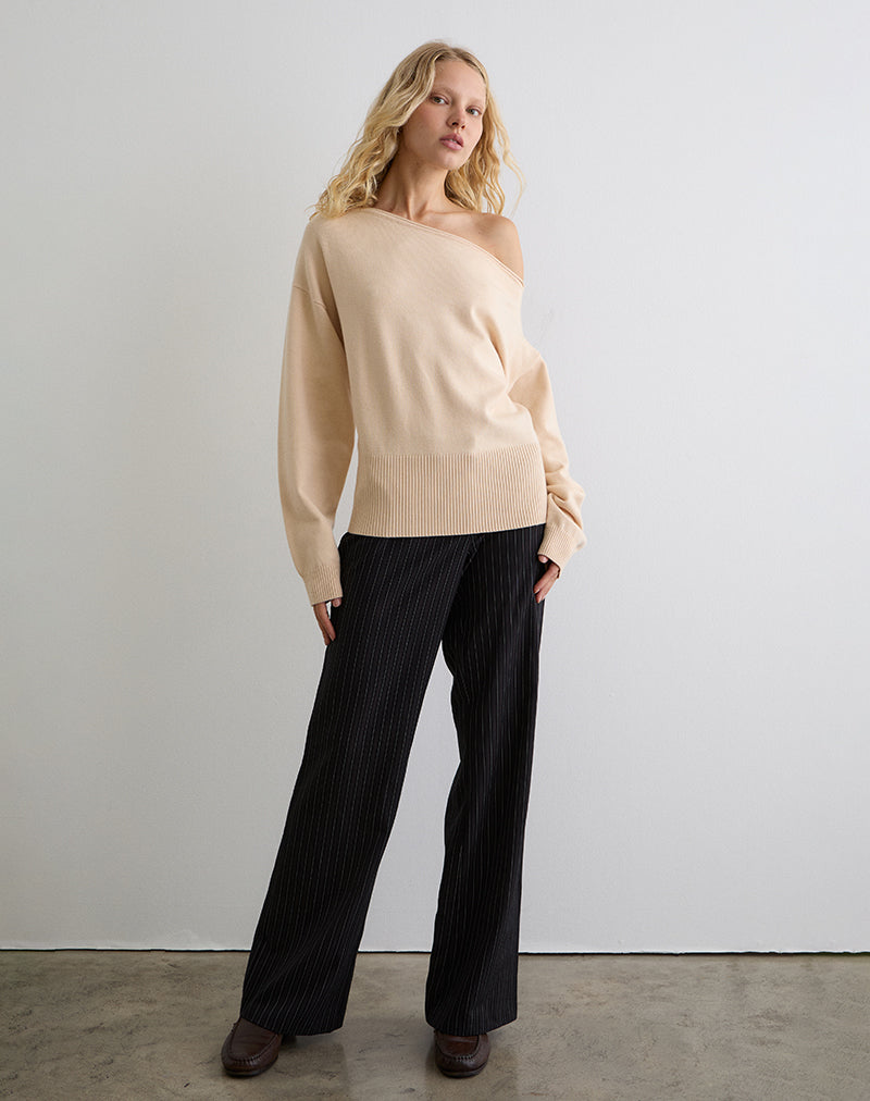 Image of Jalira Asymmetrischer Pullover in Creme