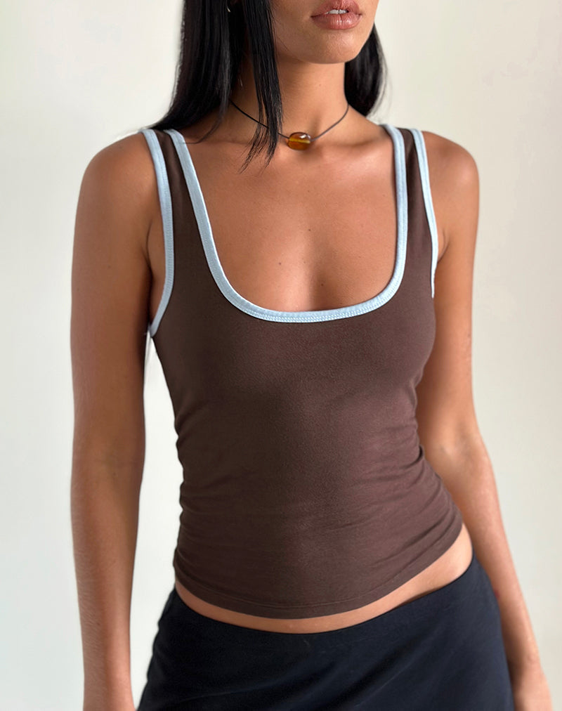 Bild von Jastiya Top in Braun mit Nantucket Blau Bindung