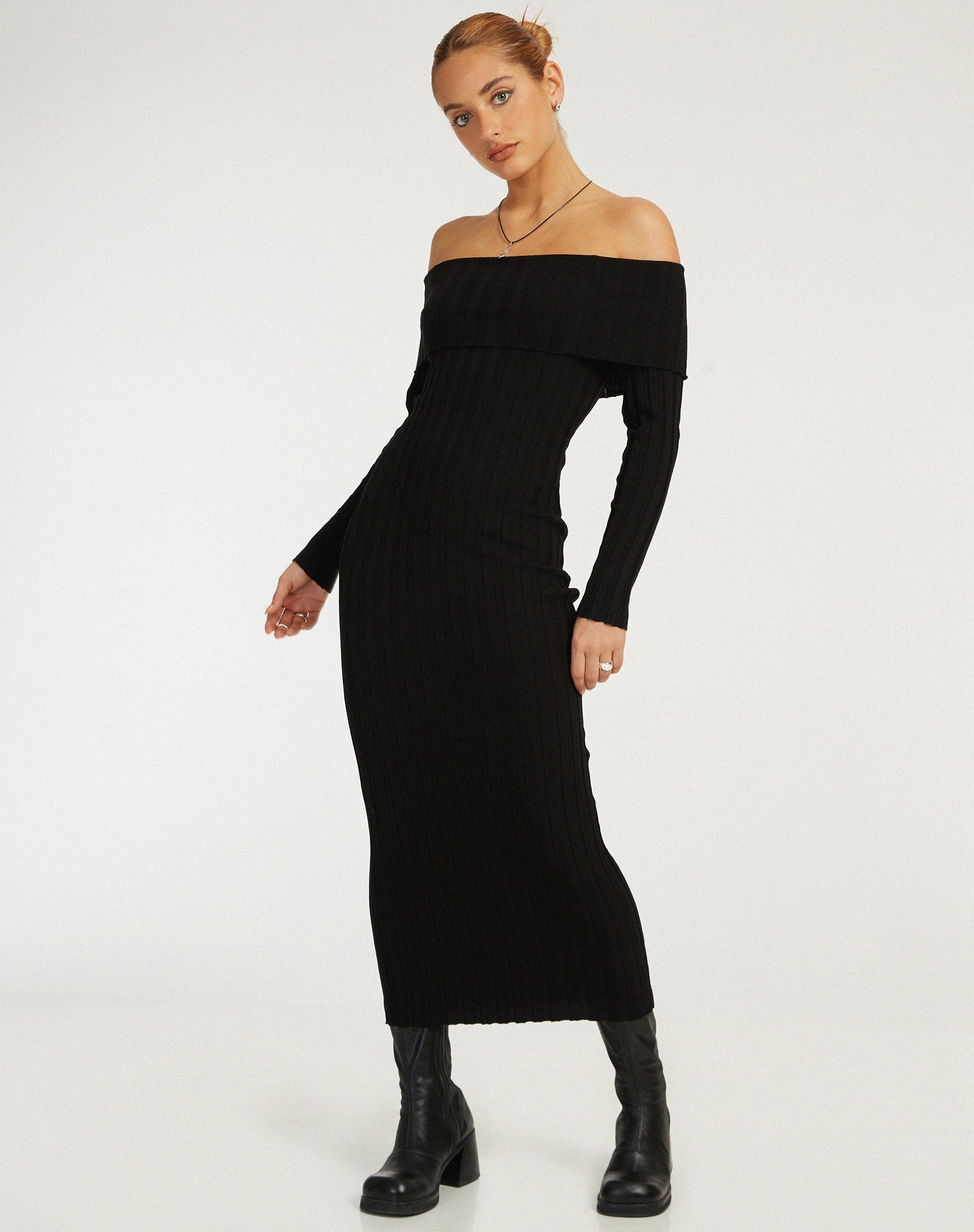 Bild von Jesuita Bardot Gestricktes Midikleid in Schwarz