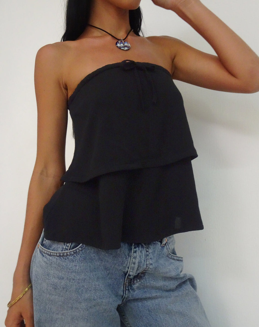 Jimin Layered Bandeau Top in Crinkle Schwarz
