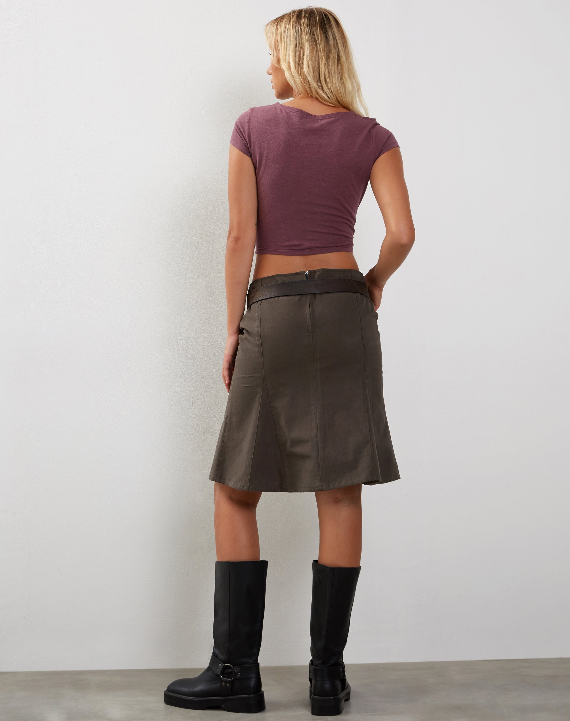 Bild von Jojes Dipped Hem Tee in Baumwolle Hanf Mauve