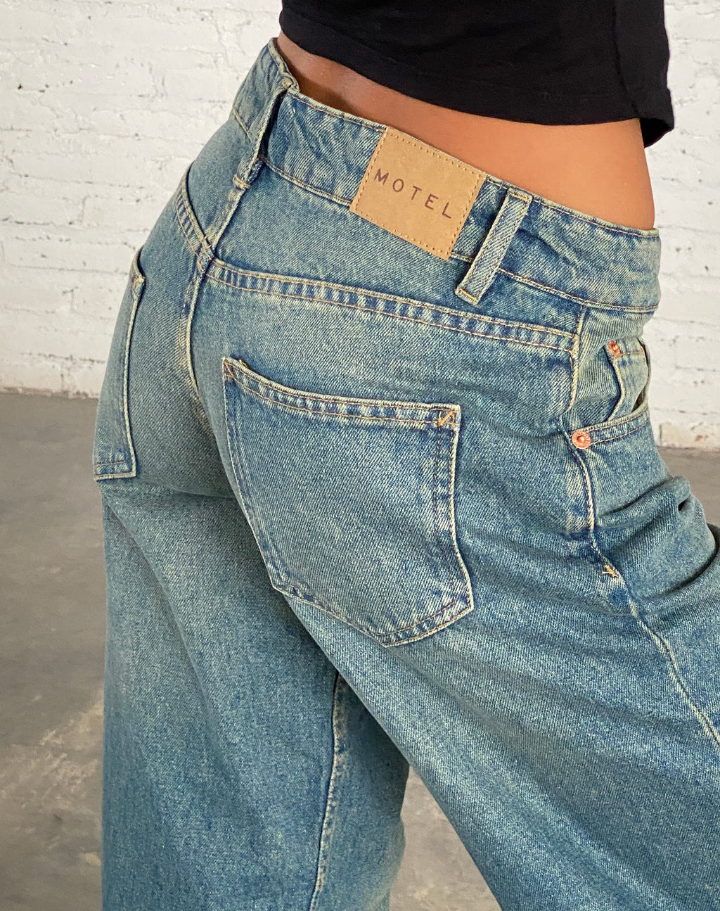 Low Rise Parallel Jeans in Vintage Blau Grün