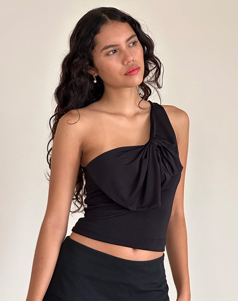 Jovie One Shoulder Slinky Bow Top in Schwarz