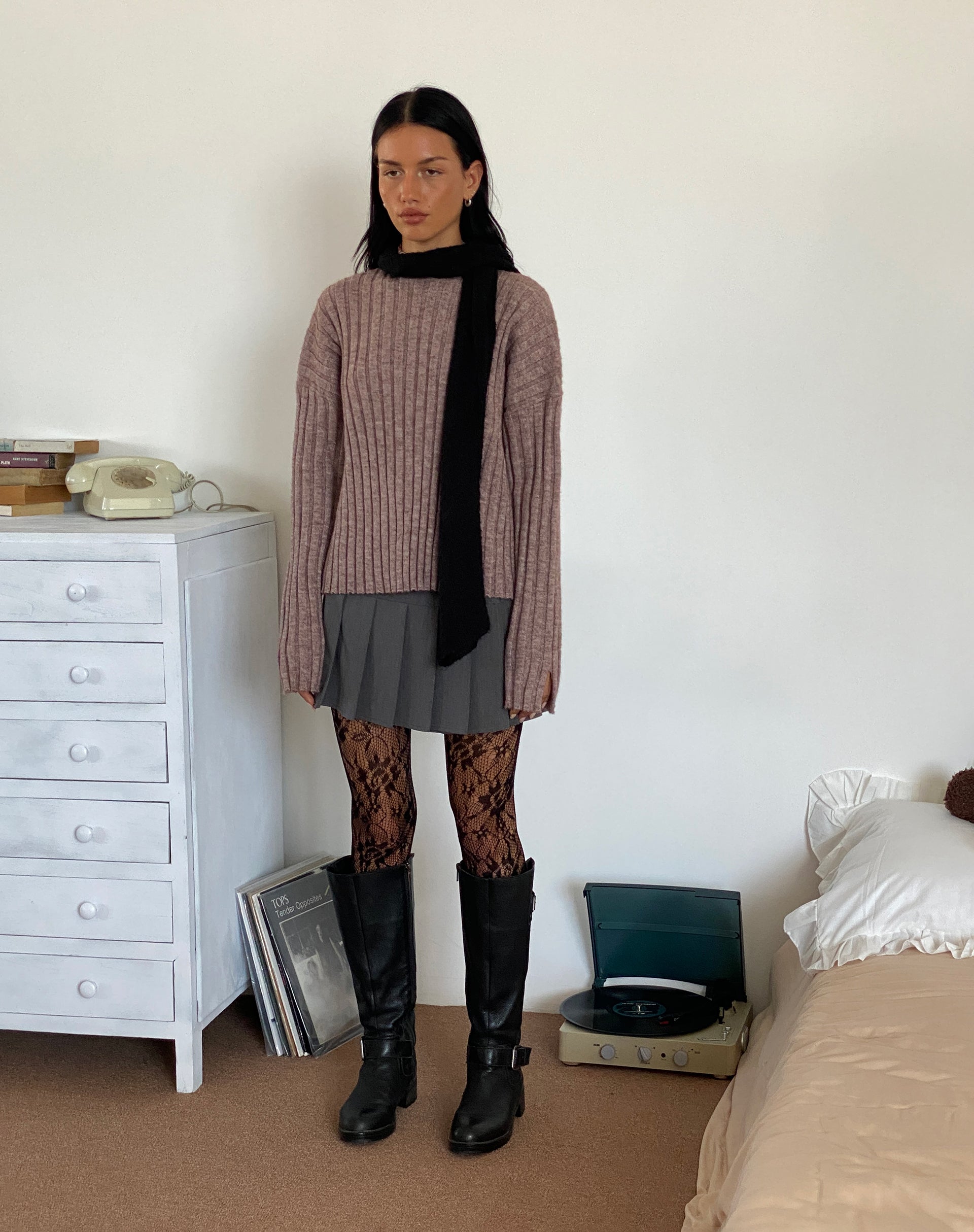 Image of Judah Übergroßer Pullover aus klobigem Rippenstrick in Taupe