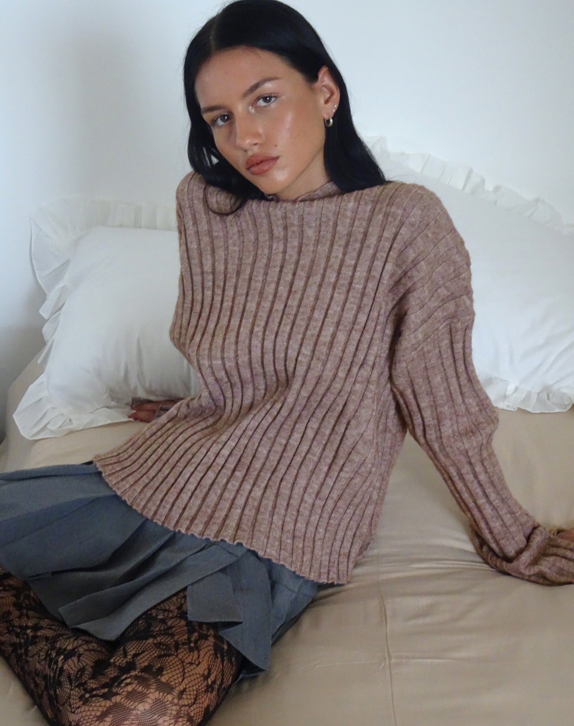 Image of Judah Übergroßer Pullover aus klobigem Rippenstrick in Taupe