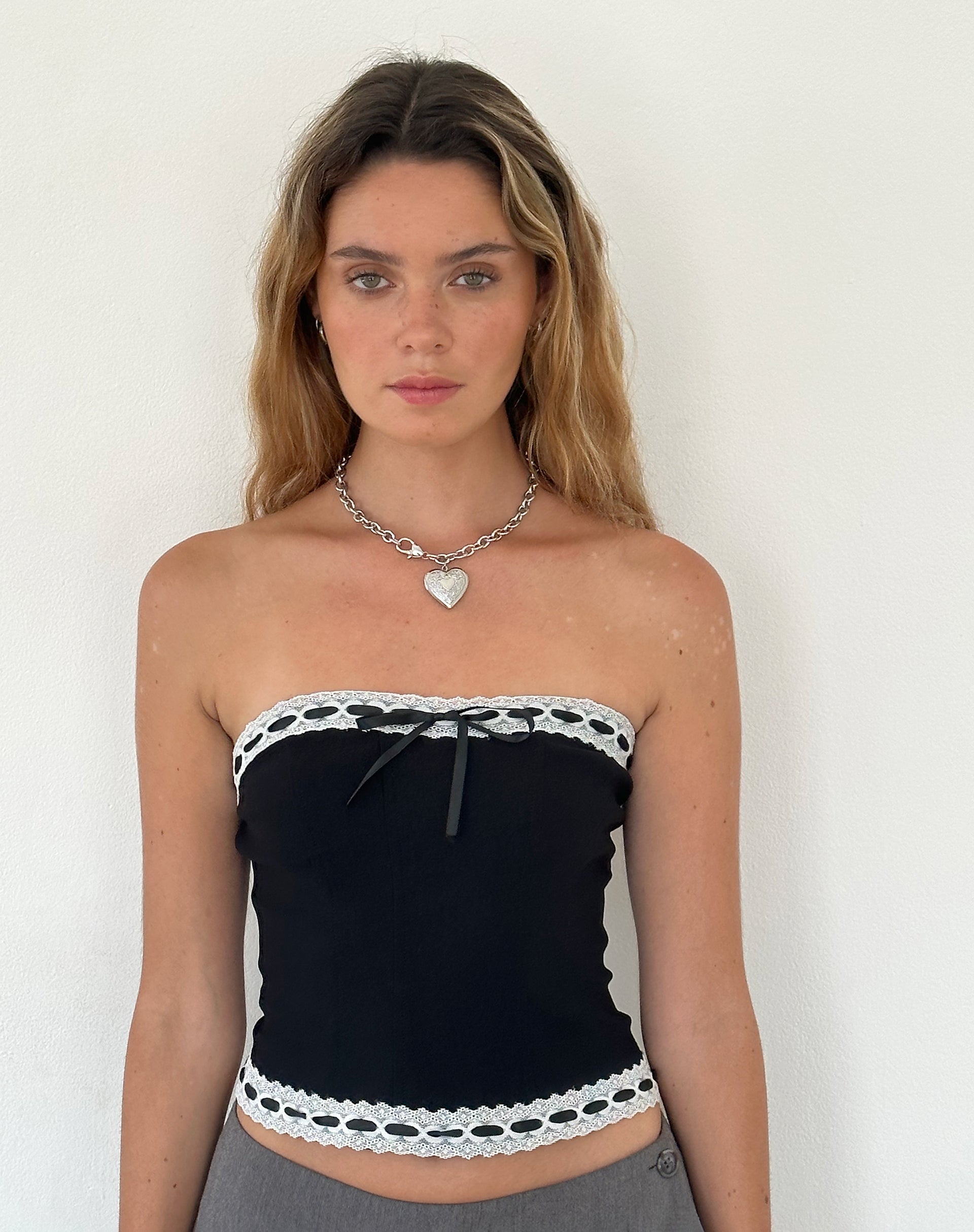Bild von Jude Chunky Heart Halskette von Gemini Jewels