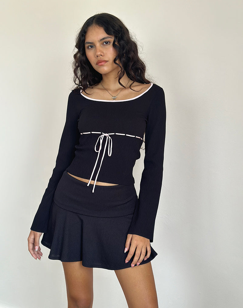 Juhye-Strickoberteil in Schwarz mit rosa Einfassung