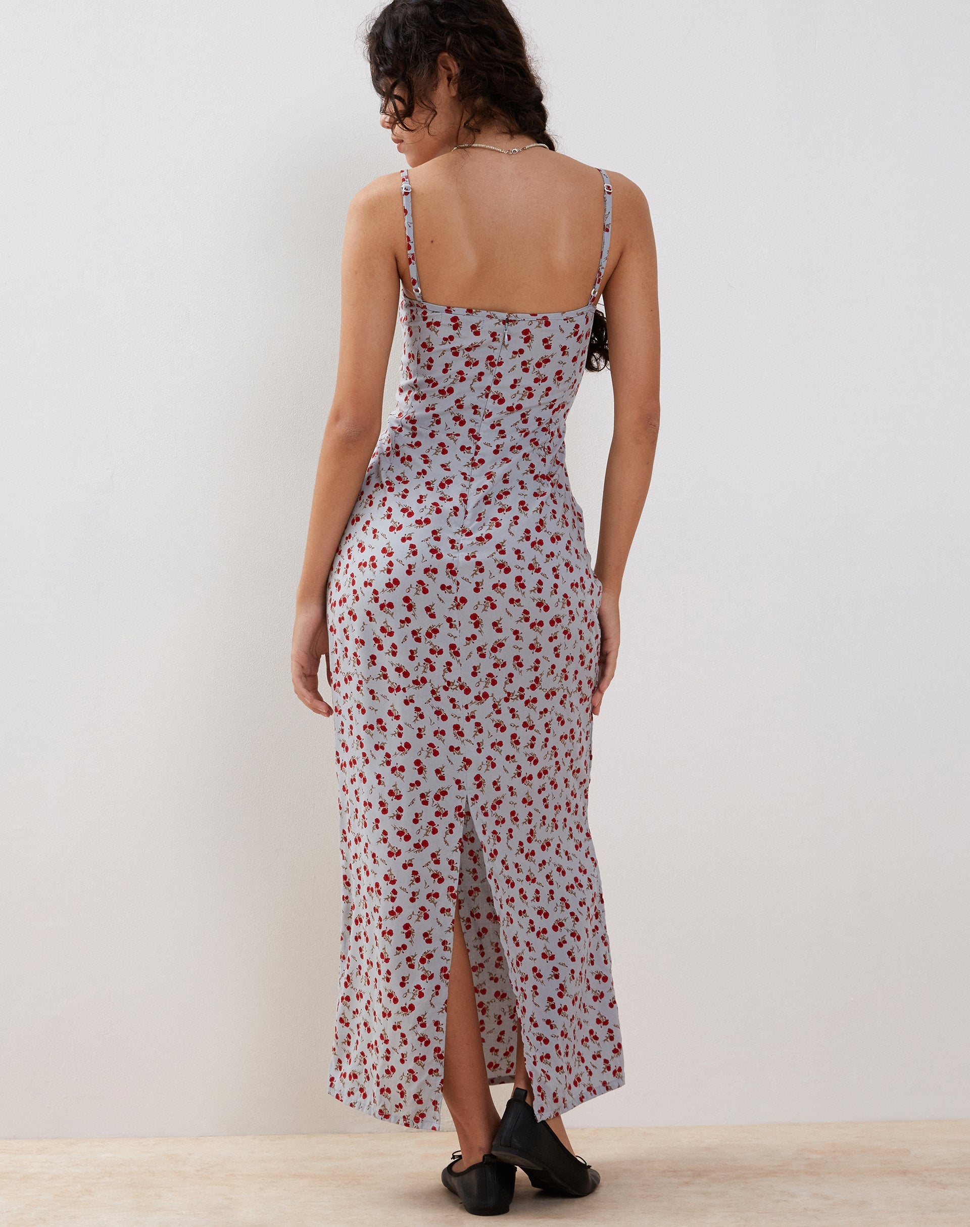 Image of Kafka Maxi Slip Kleid in Blau Floral Ditsy
