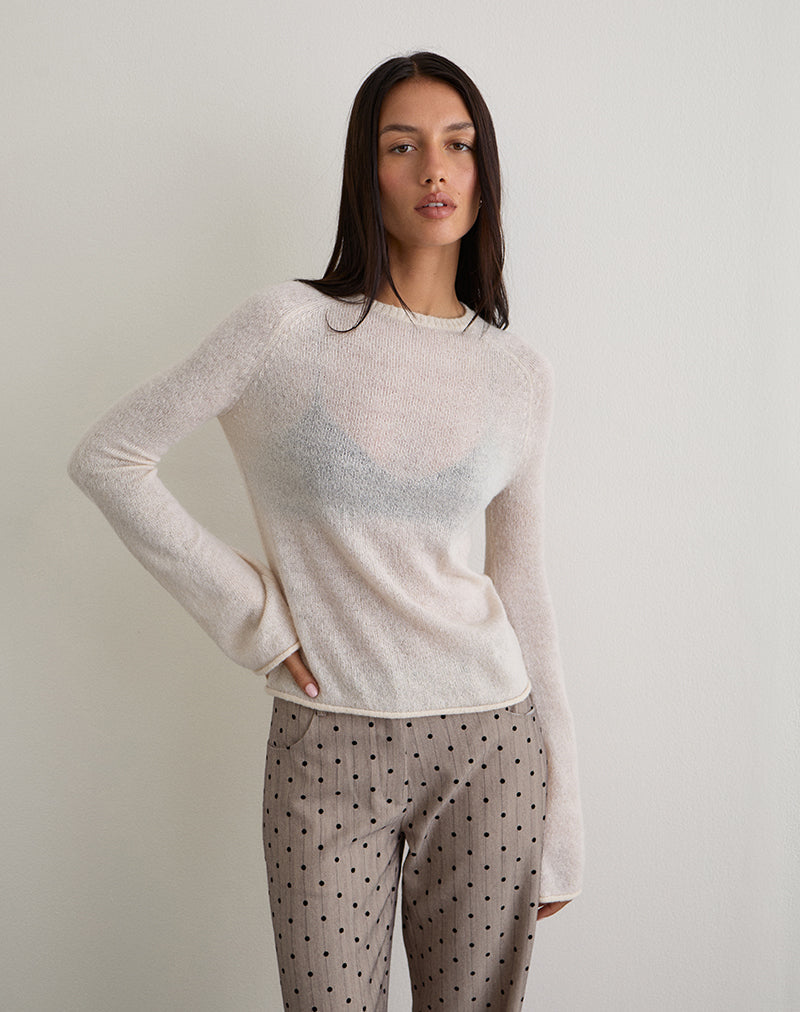 Kaleo Rollsaum-Pullover in Ecru gestrickt