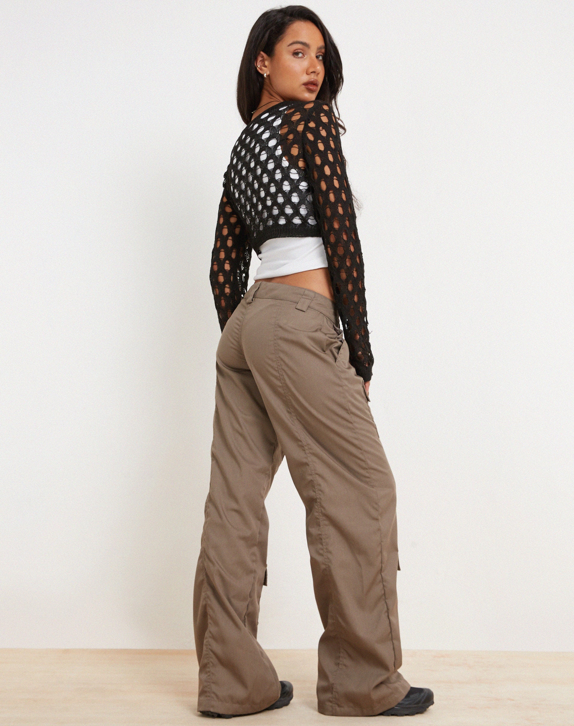 Bild von Kansaya Crop Top in Schwarz