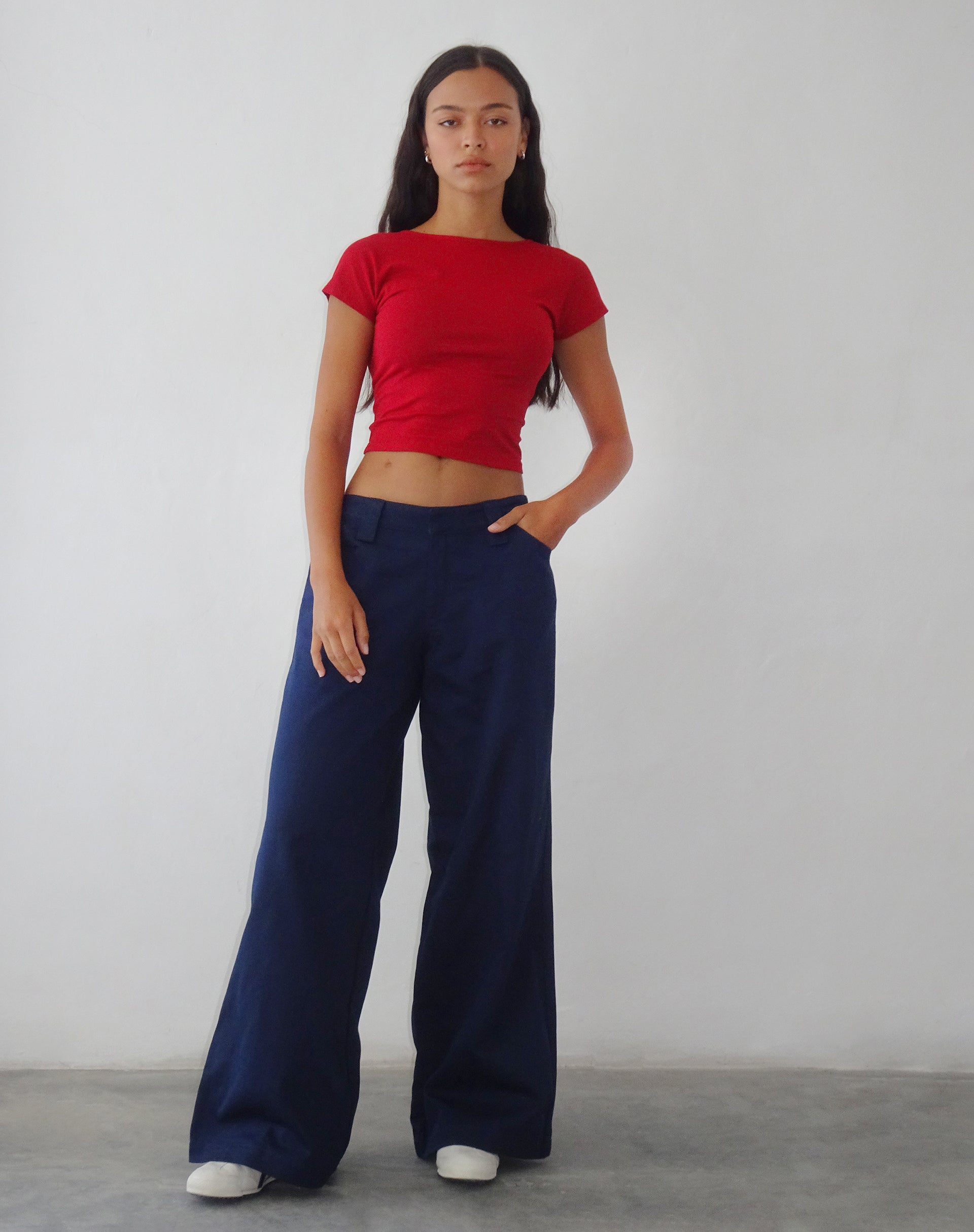 Bild der Kaomy Hose mit weitem Bein in Navy