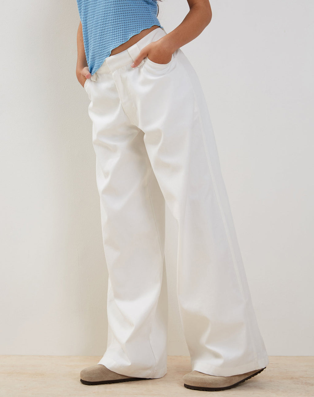 Kaomy Hose mit weitem Bein in Weiß
