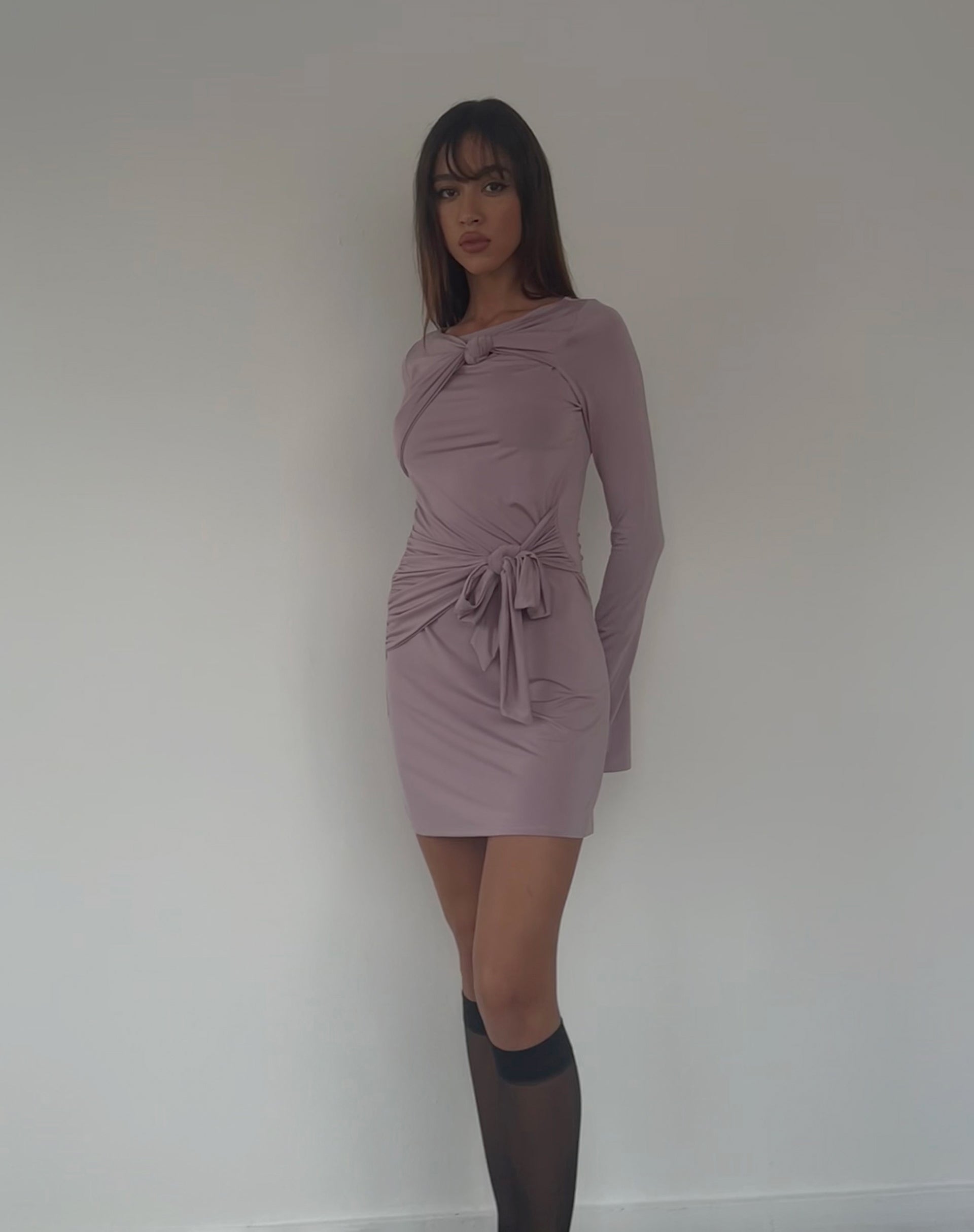 Bild von Kari Knot Mini Dress in Slinky Mauve