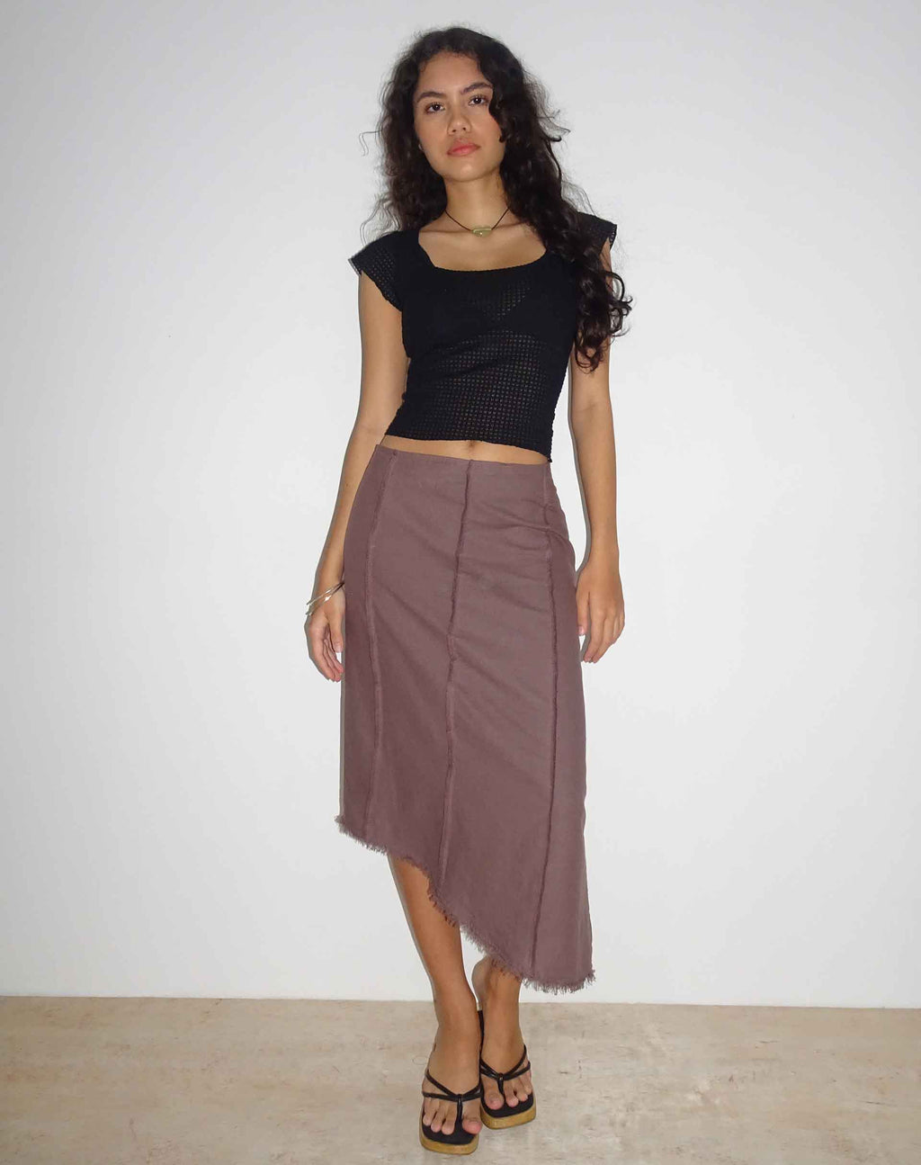 Karlesa Asymmetrischer Midirock in Taupe