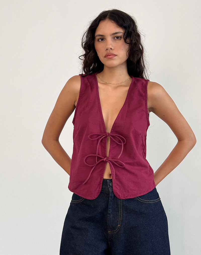 Bild von Kayve Tie Front Top in Burgundy