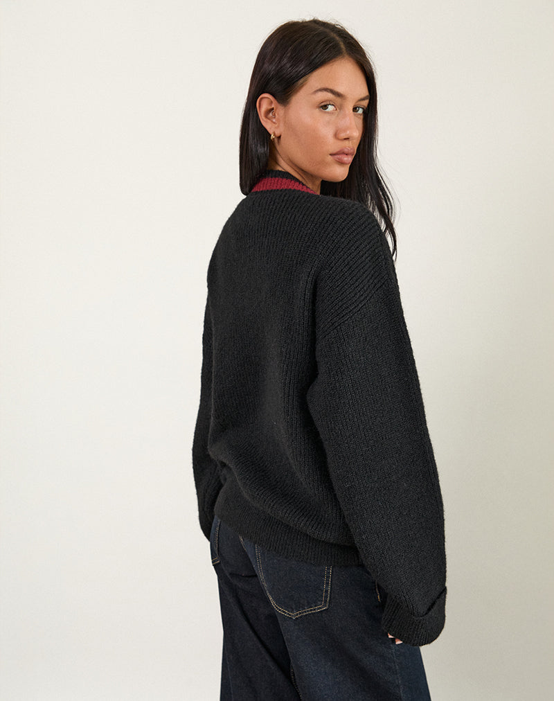 Knitza Pullover in Schwarz mit roten Streifen