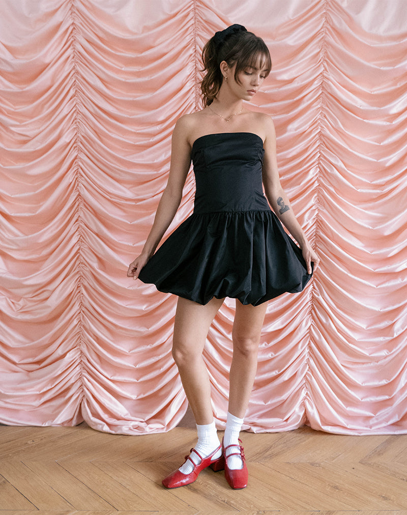 Bild von Krayofa Puffball Mini Dress in Schwarz