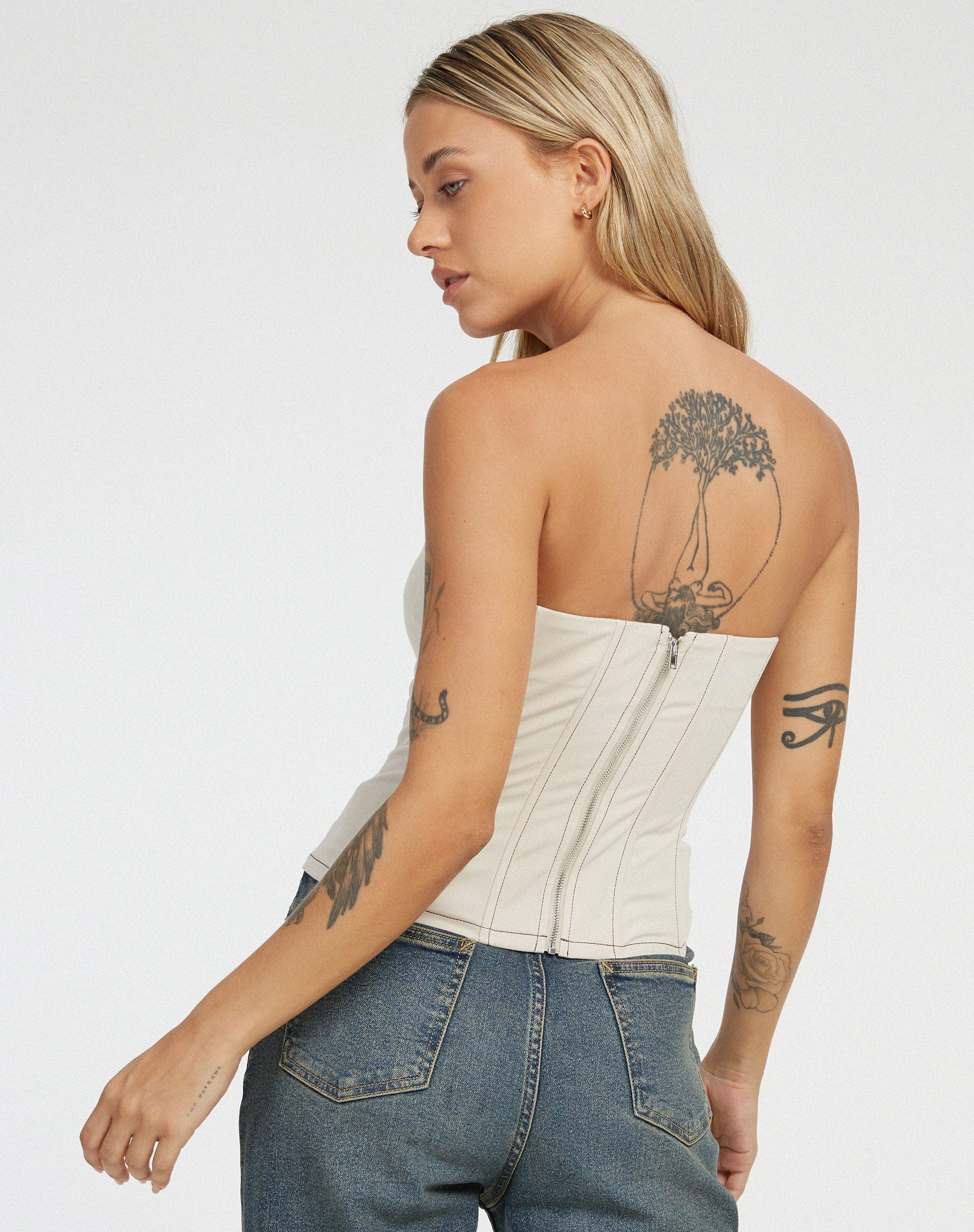 Bild von Kyana Korsett in Ecru Brown Stitch