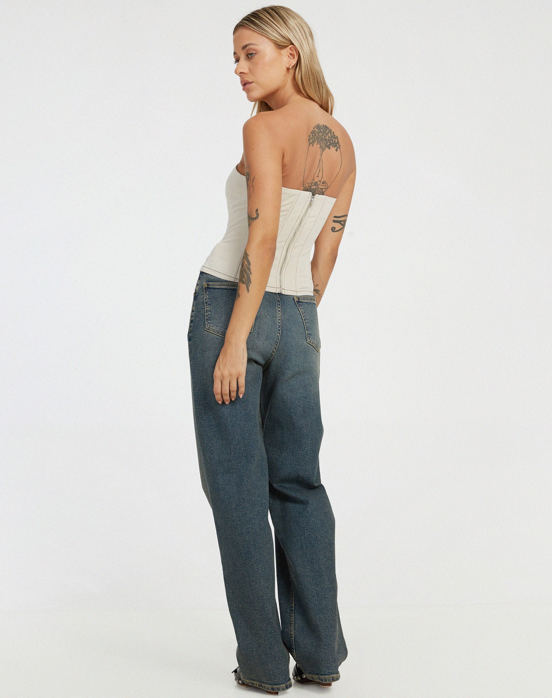 Bild von Kyana Korsett in Ecru Brown Stitch
