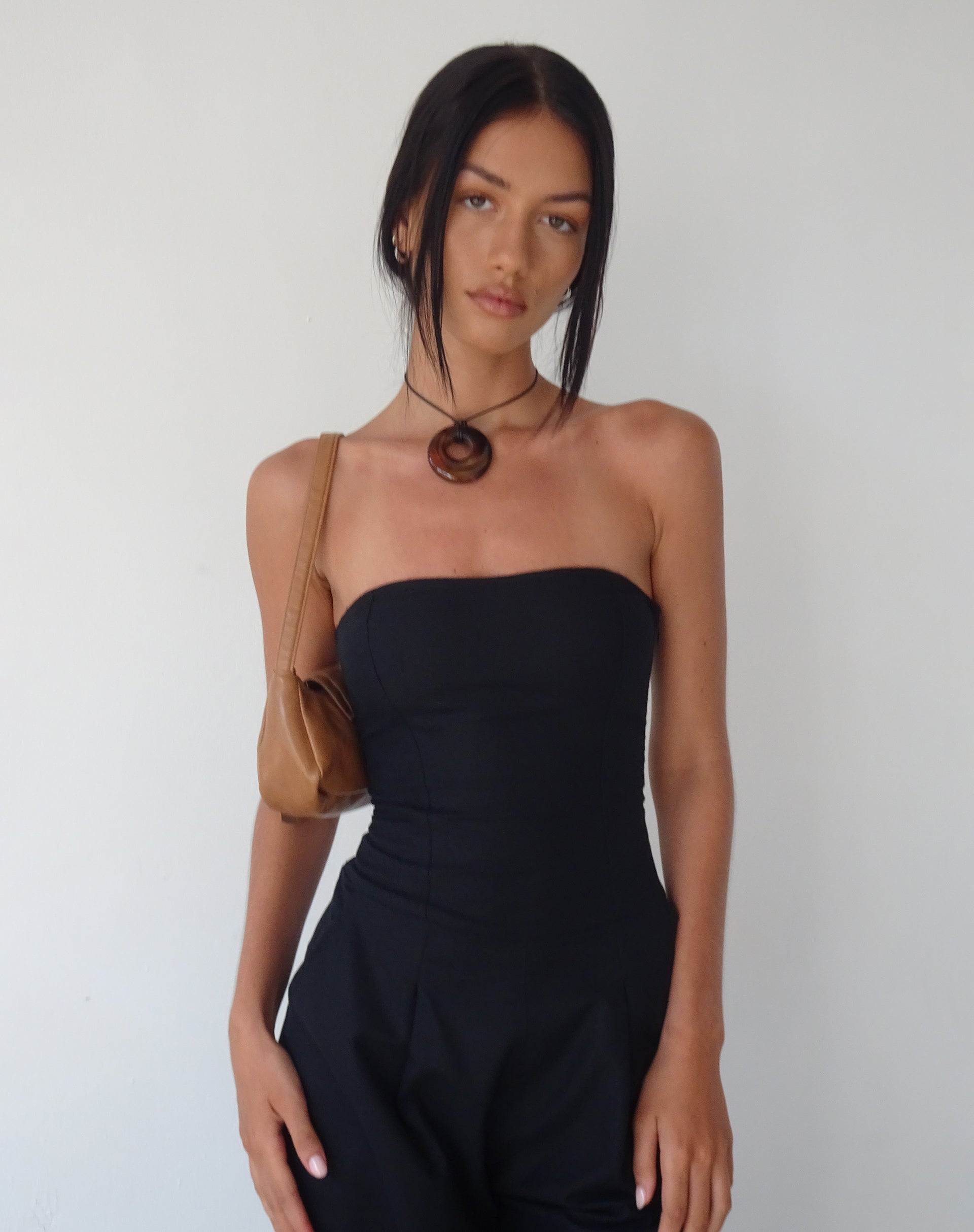 Bild von MOTEL X JACQUIE Kyaria Bandeau Jumpsuit in Schwarz