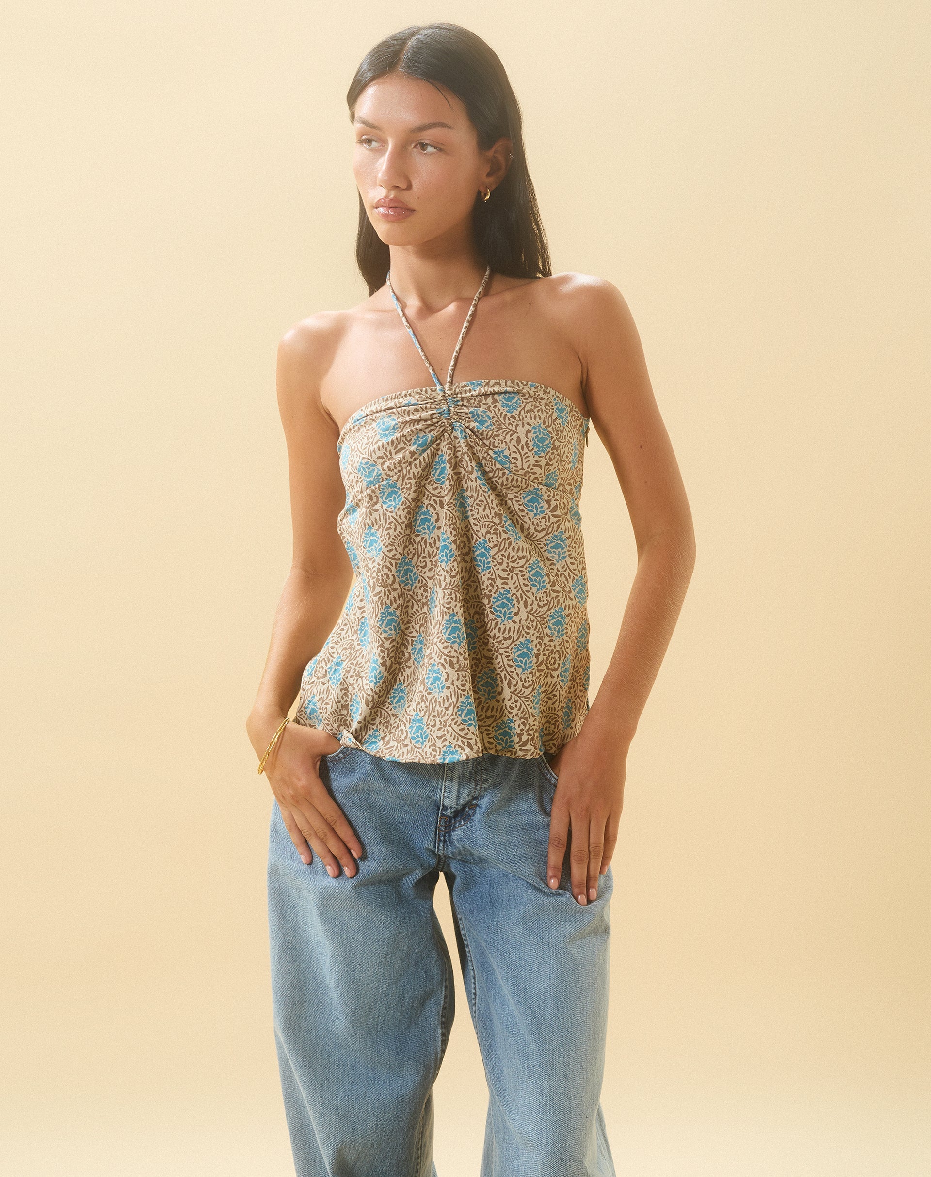 Bild von Laeri Neckholder Top in Bohemian Batik Blau Braun