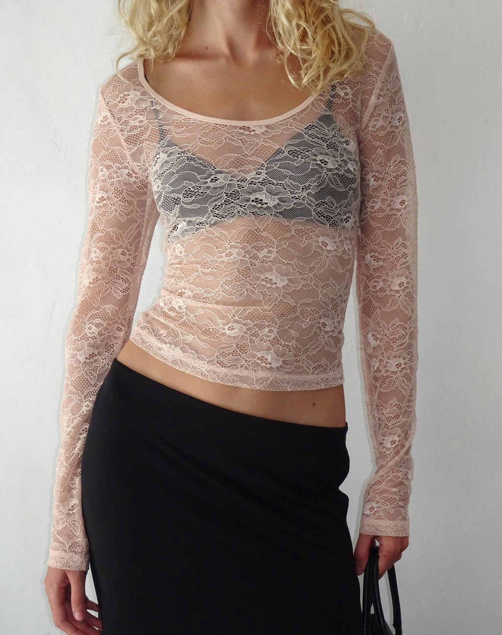 Lainey Langärmeliges Top aus Spitze in Blush