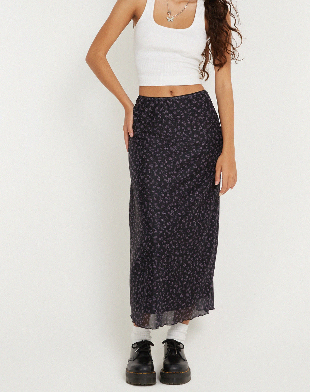Lassie Maxirock in Dark Ditsy Rose Schwarz