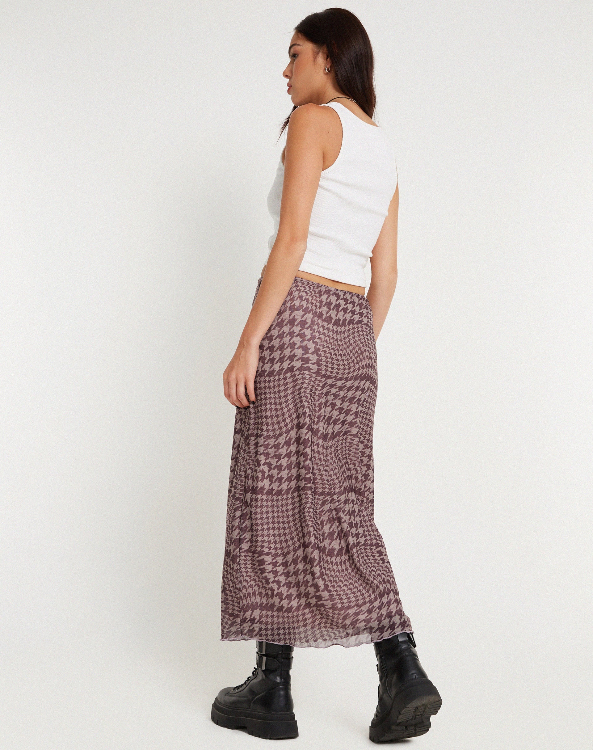 Image of Lassie Maxirock aus bedrucktem Mesh in Warped Houndstooth Braun