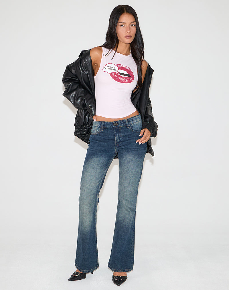 Bild von Leen Tank Top in Pink mit Kiss Me I'm Fab Grafik