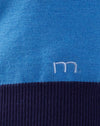 blau und weiß gestreift
