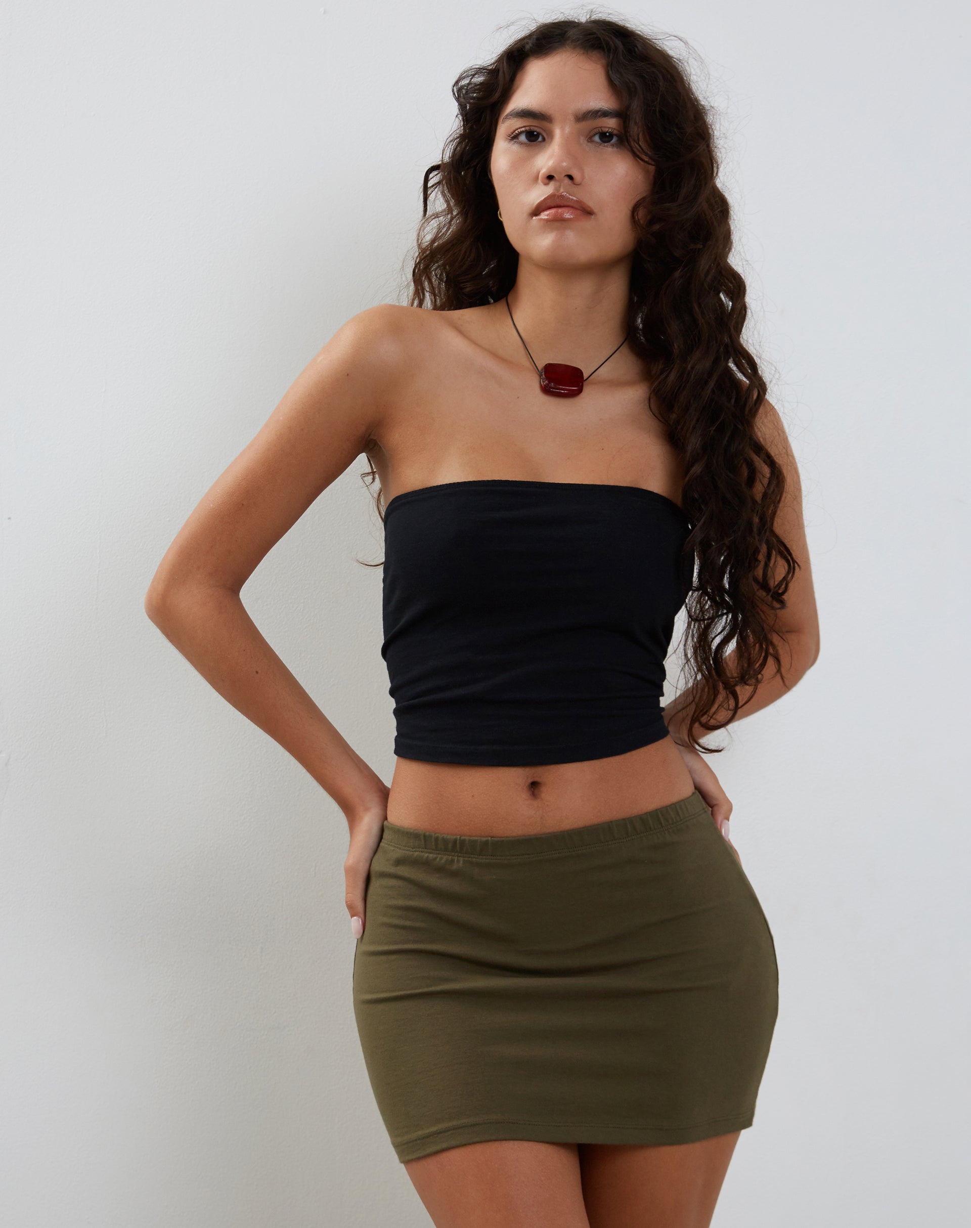 Bild von Lidya Minirock in Khaki Lycra