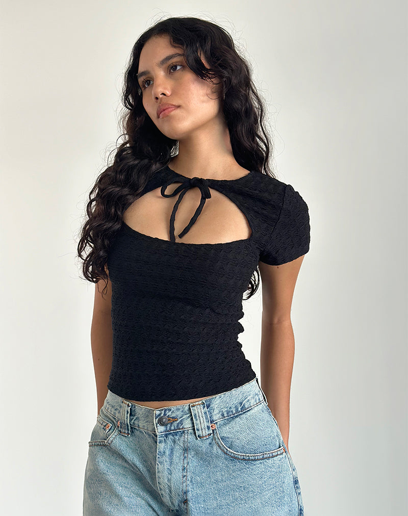 Lindsay Top in Schwarz strukturiert