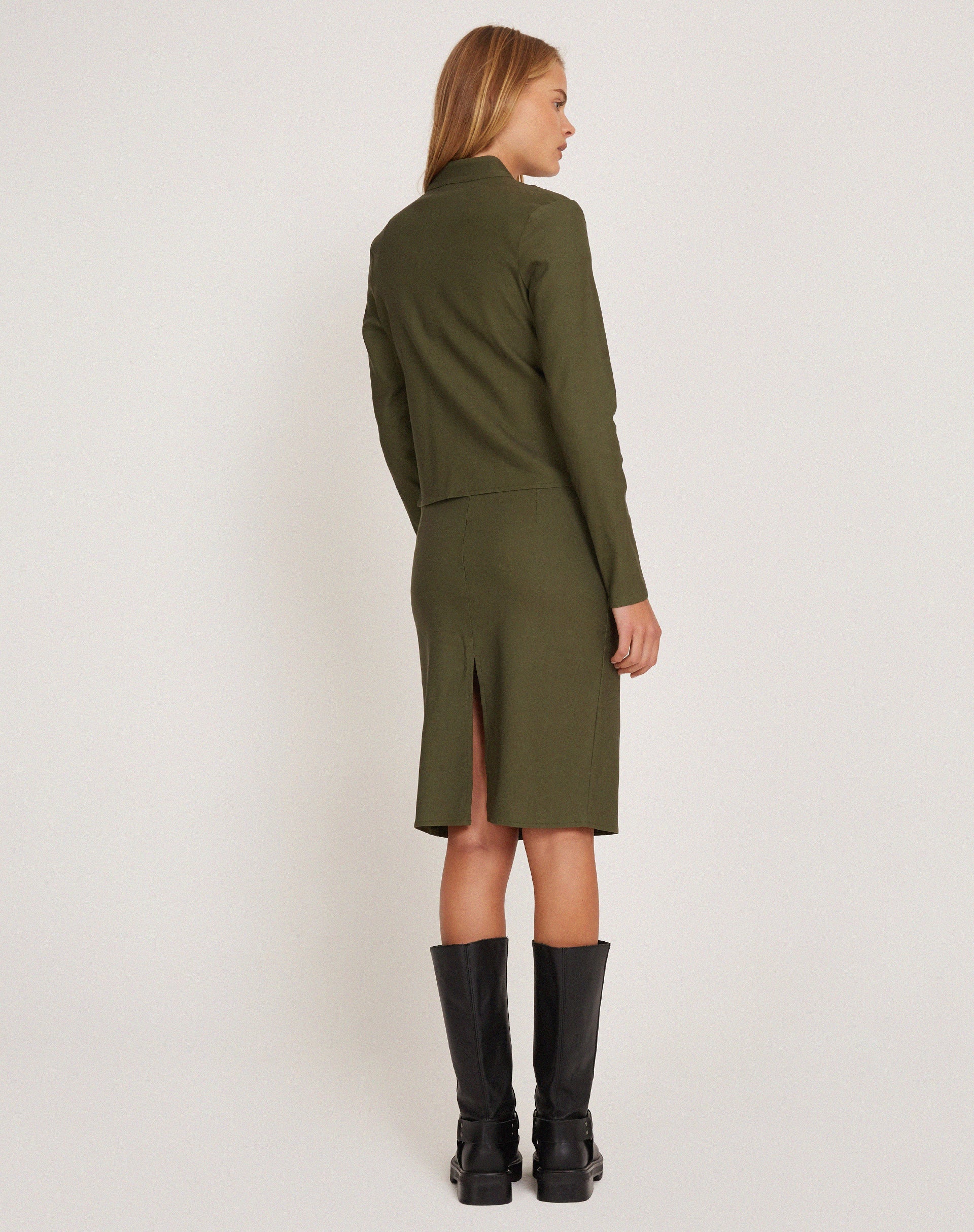 Bild von Pandu Midirock in Tailoring Army Green
