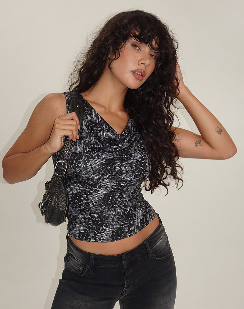 Bild von Lizette Cowl Neck Top in Midnight Floral Grau