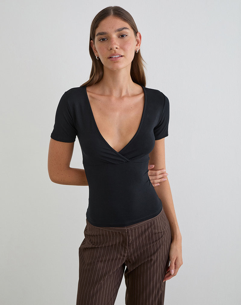 Bild von Lobos Crossover-Oberteil aus Rayon-Jersey in Schwarz