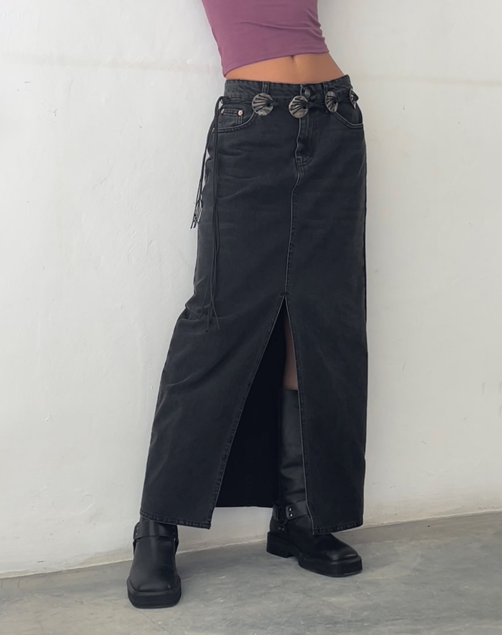 Bild von Low Rise Denim Maxirock in Vintage Schwarz