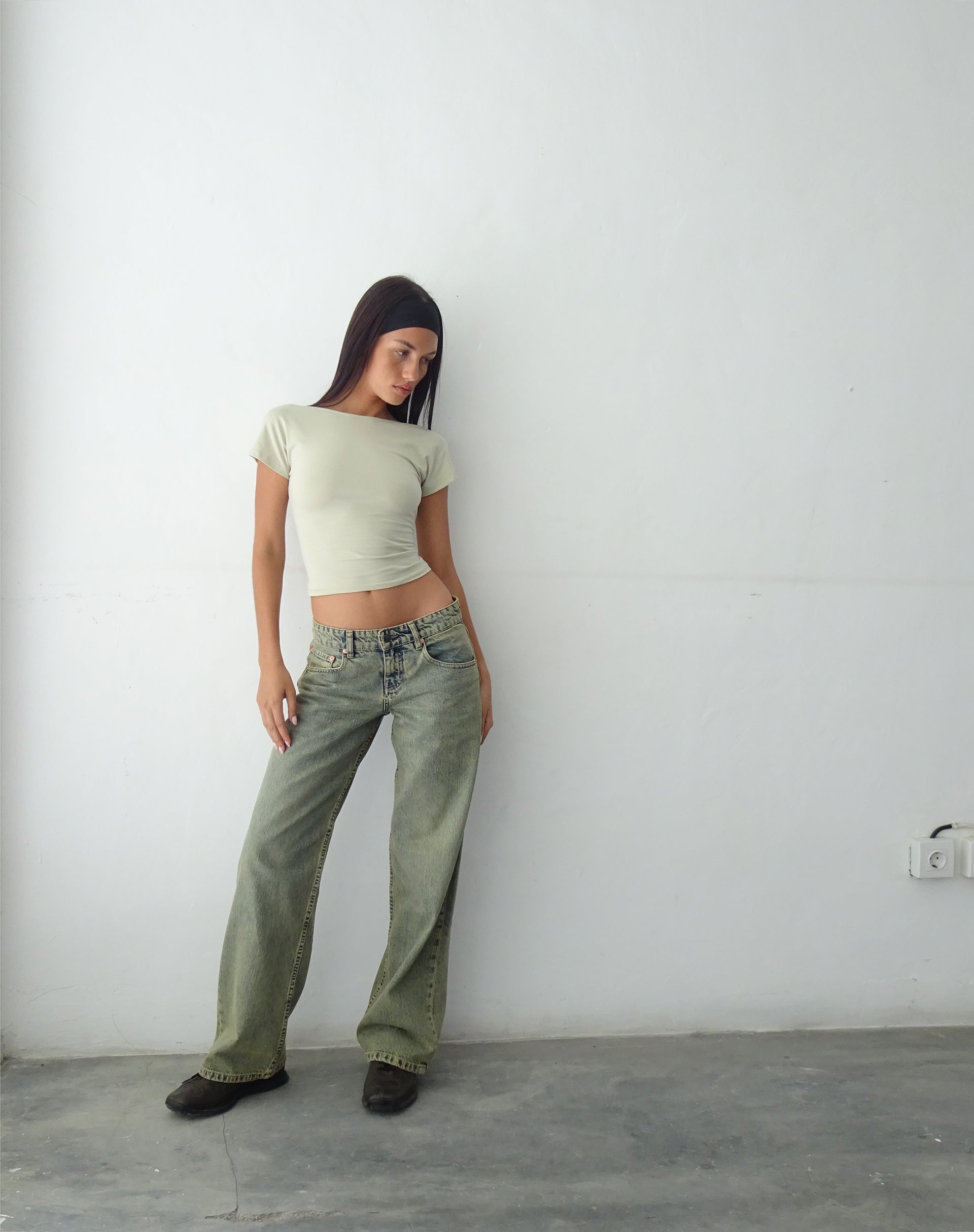 Bild von Low Rise Parallel Jeans in Sandy Blue Acid