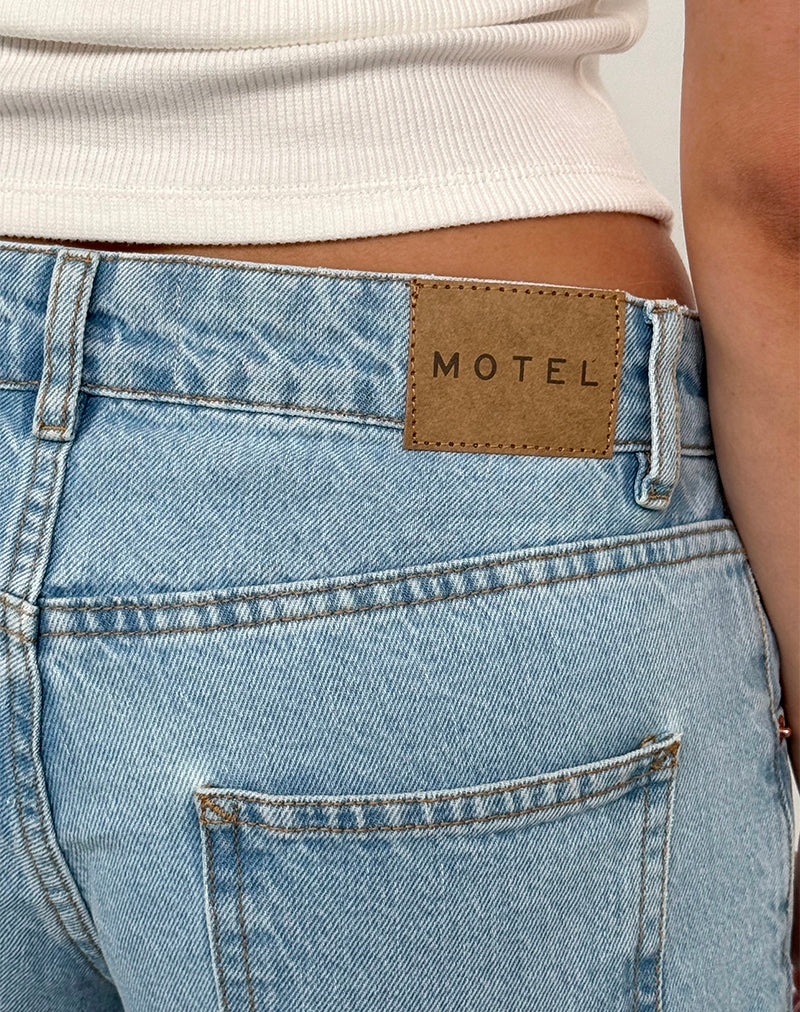Bild von Low Rise Parallel Jeans in Light Wash Blau