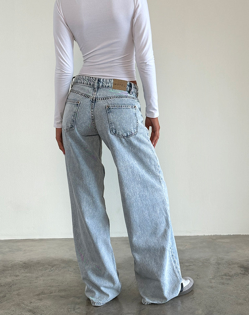 Bild von Low Rise Roomy Jeans in 80's Light Wash Blau