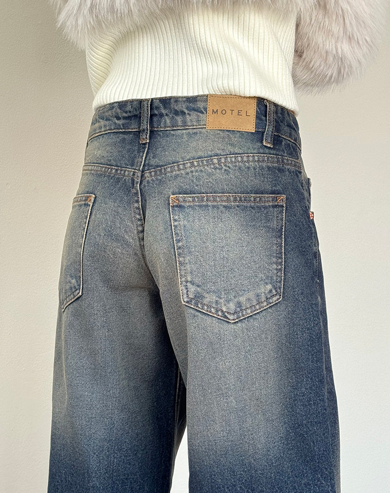 Bild von Roomy Extra Wide Low Rise Jeans in Amber Wash