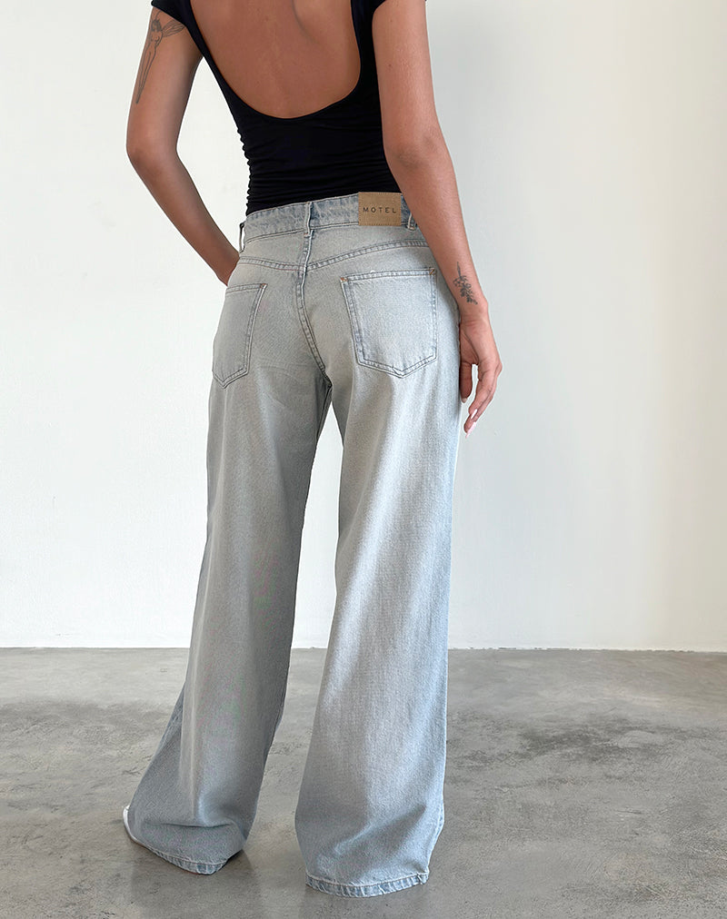 Bild von Roomy Extra Wide Low Rise Jeans in Sand Bleach Extreme