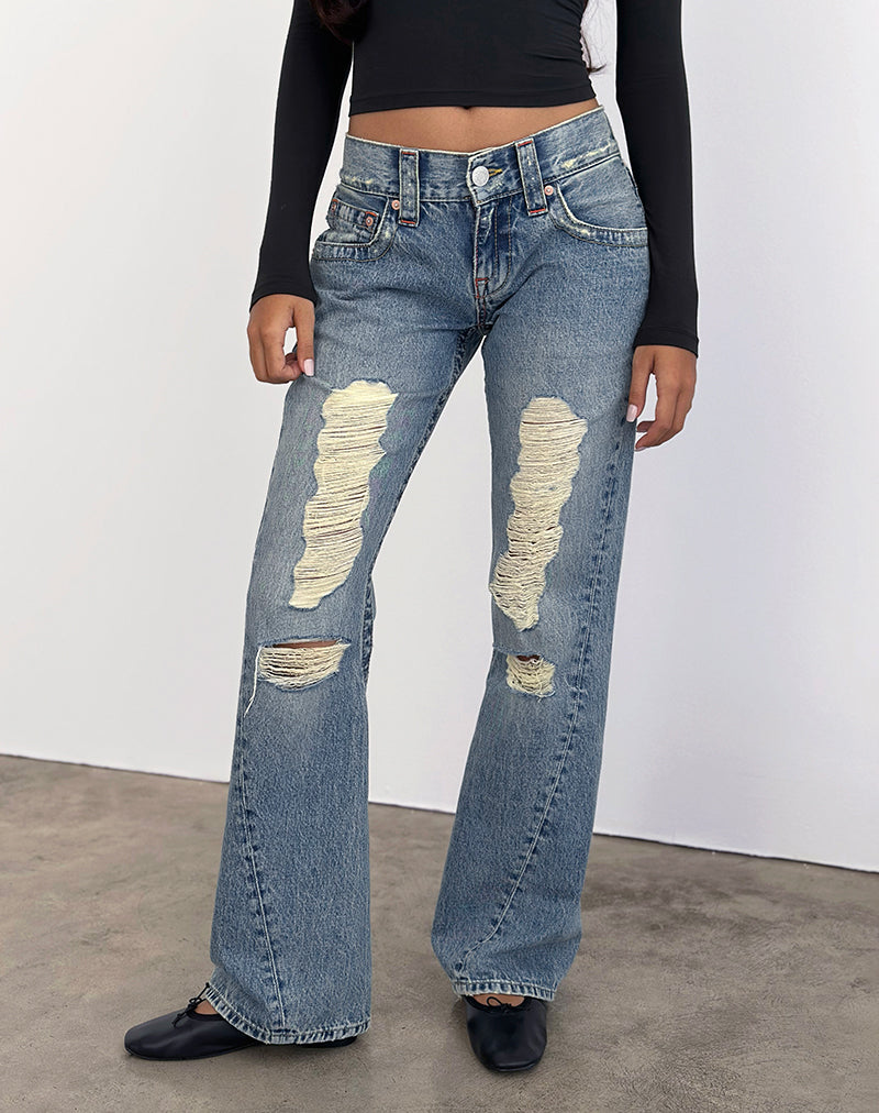 Zerrissene Jeans mit niedrigem Schritt und verdrehter Naht in True Blue