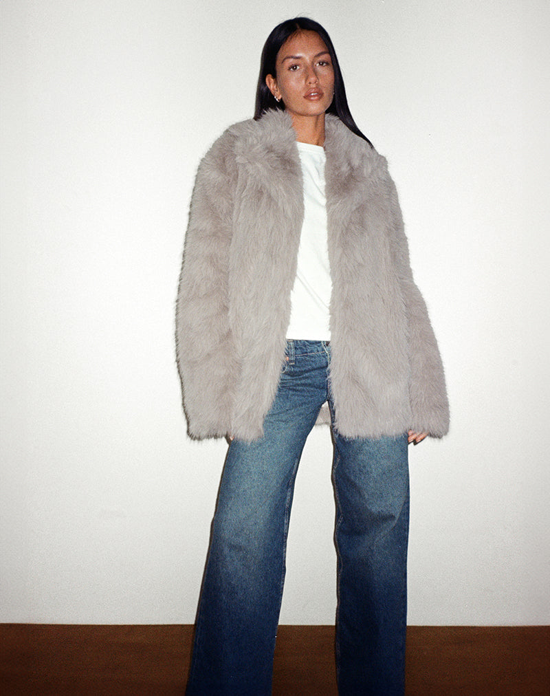 Image of Lupita Jacke aus Kunstpelz Taupe